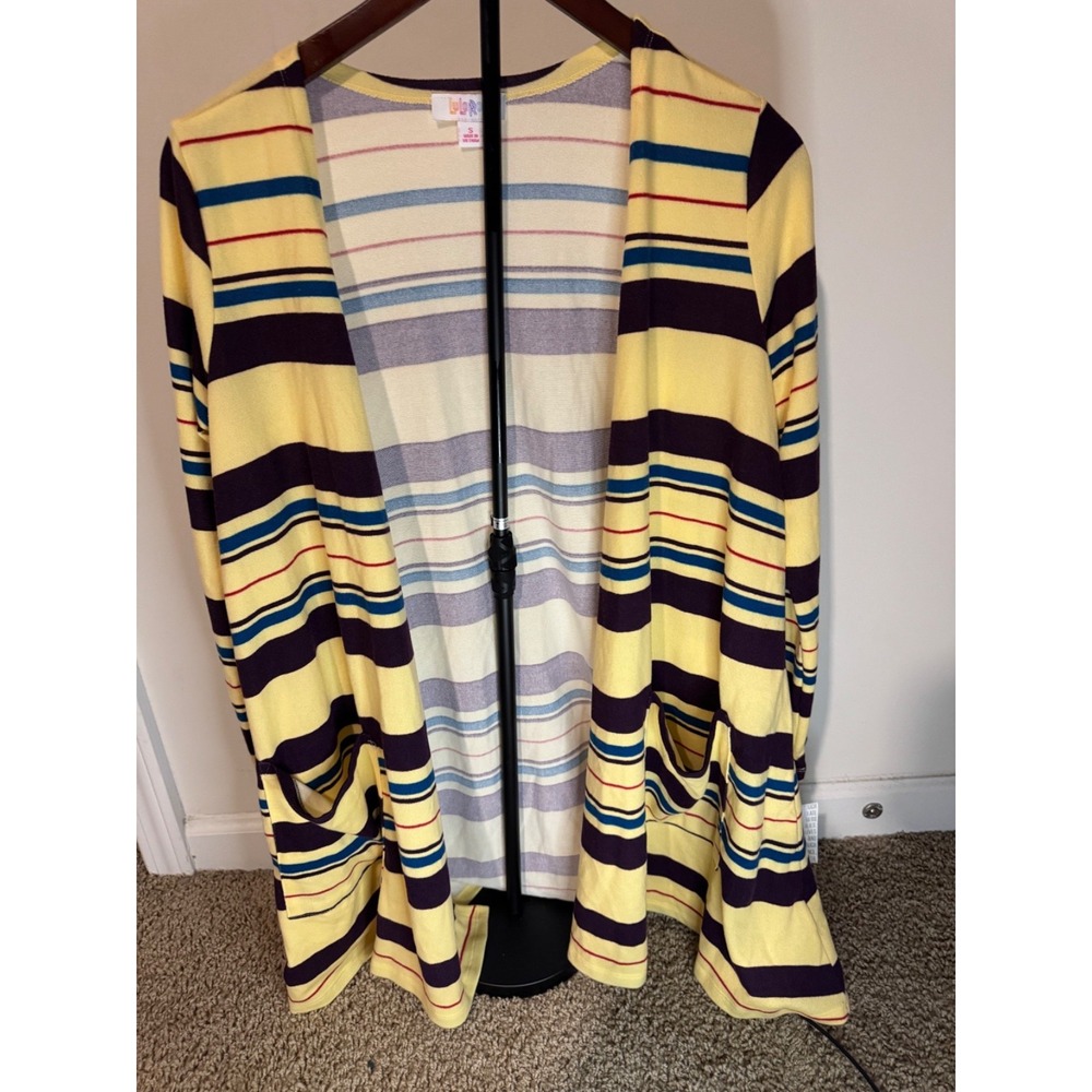 LuLaRoe Size Small Caroline‎ Cardigan Shirt NWT